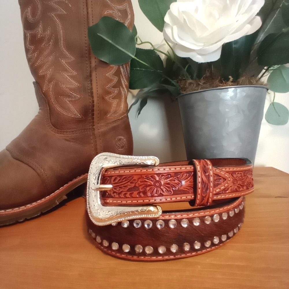 3D Calf Hair & Embossed Leather Tapered Billet Belt (32")